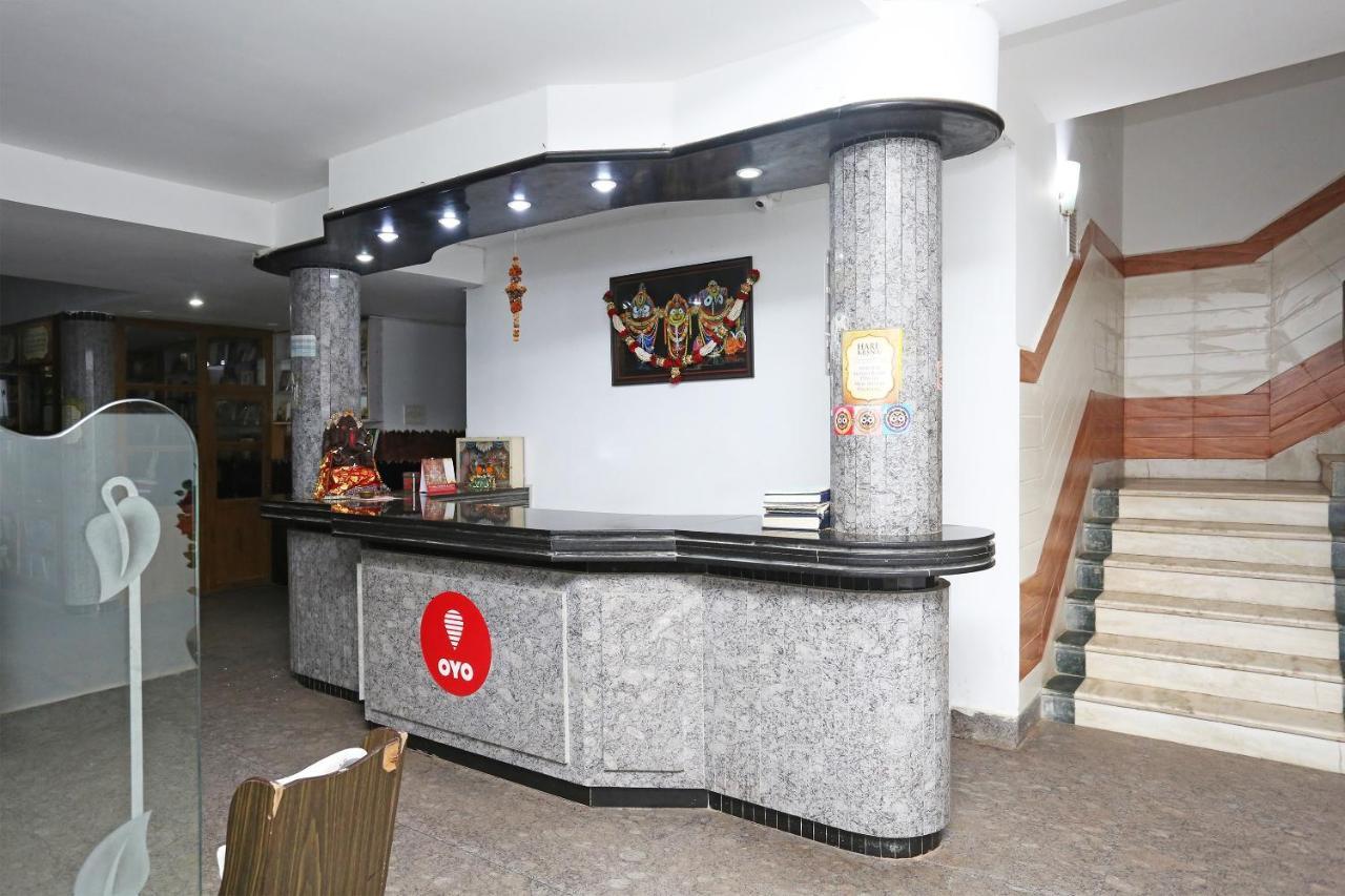 Oyo Capital O 5879 Radha Damodar Residency Hotel Puri Eksteriør billede